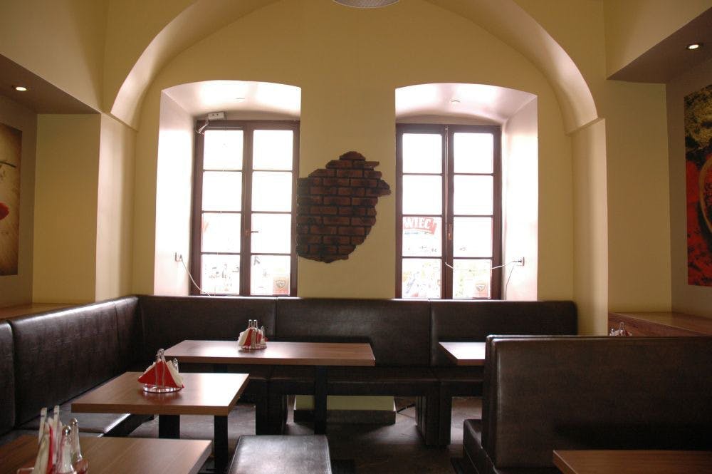 Efes Tarnow - lokal